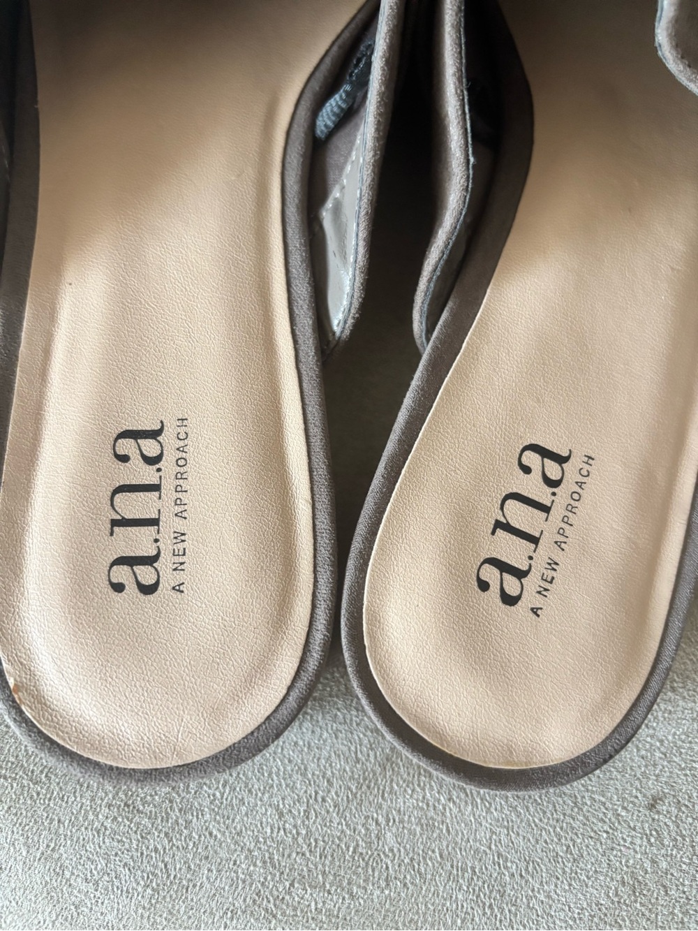 Ana -Detail Slip-On Mules - Picture 3 of 5